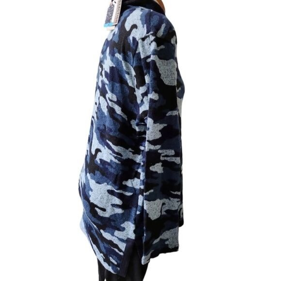Kenneth Cole Reaction Womens camo Funnel Neck pullover - Picture 4 of 16